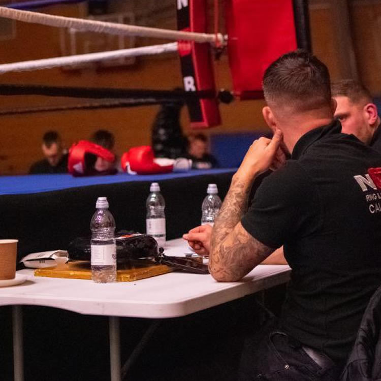 hire boxing judges for your event